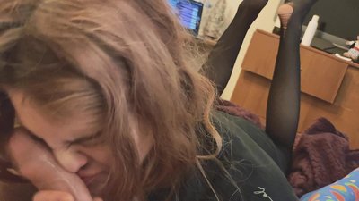 I-Dick yomphimbo, i-pantyhose edabukile nezithende ezidabukile kuhle ukuhlangana